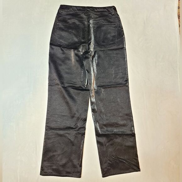 🌿"Forever 21"  pants ( leather look) size M. - Picture 7 of 11